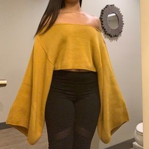Bell bottom - off the shoulder - cropped sweater
